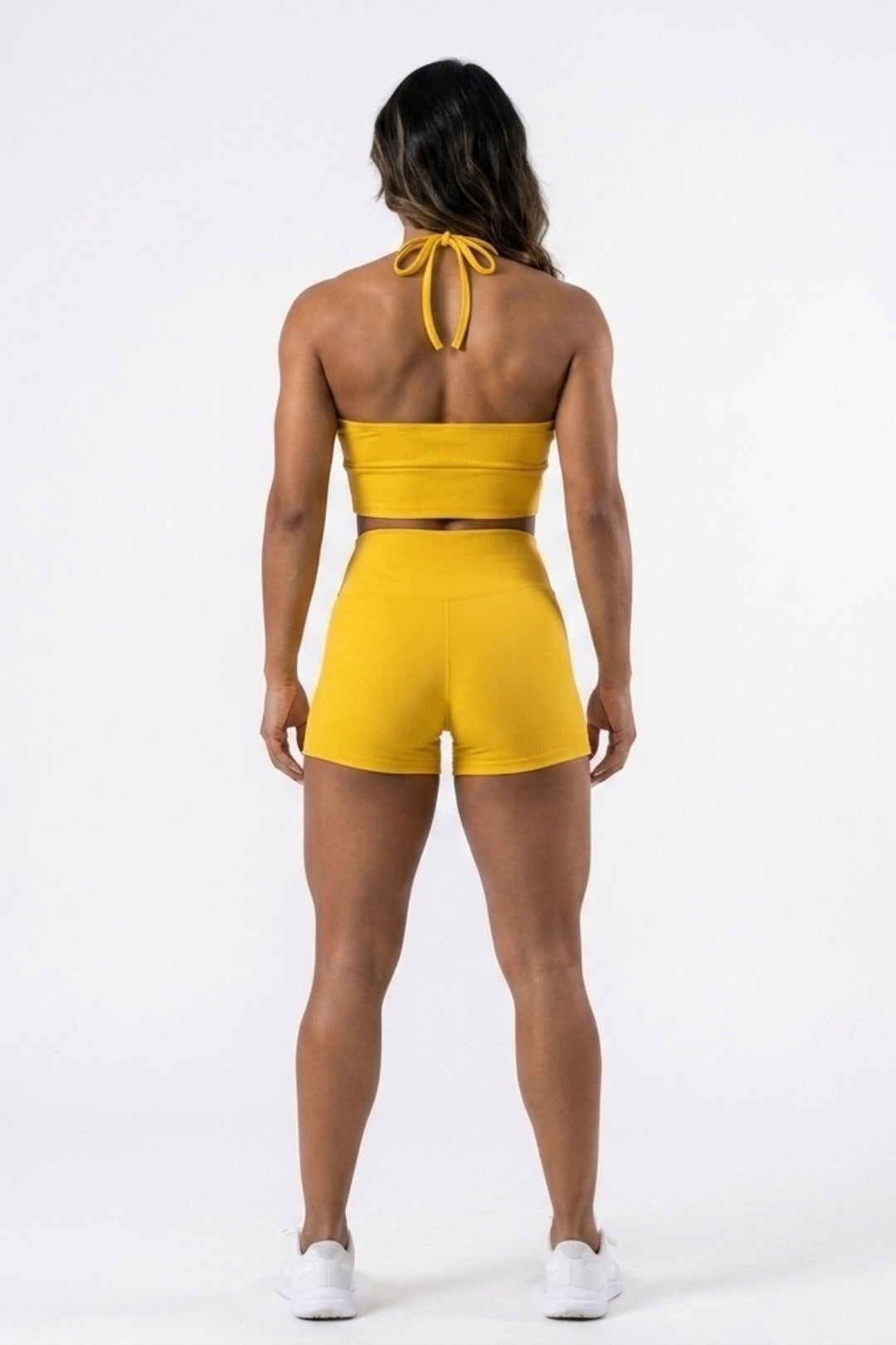 Dames Crop Top | Sculpting Fit | Strik Halter | Open Rug Styling Top