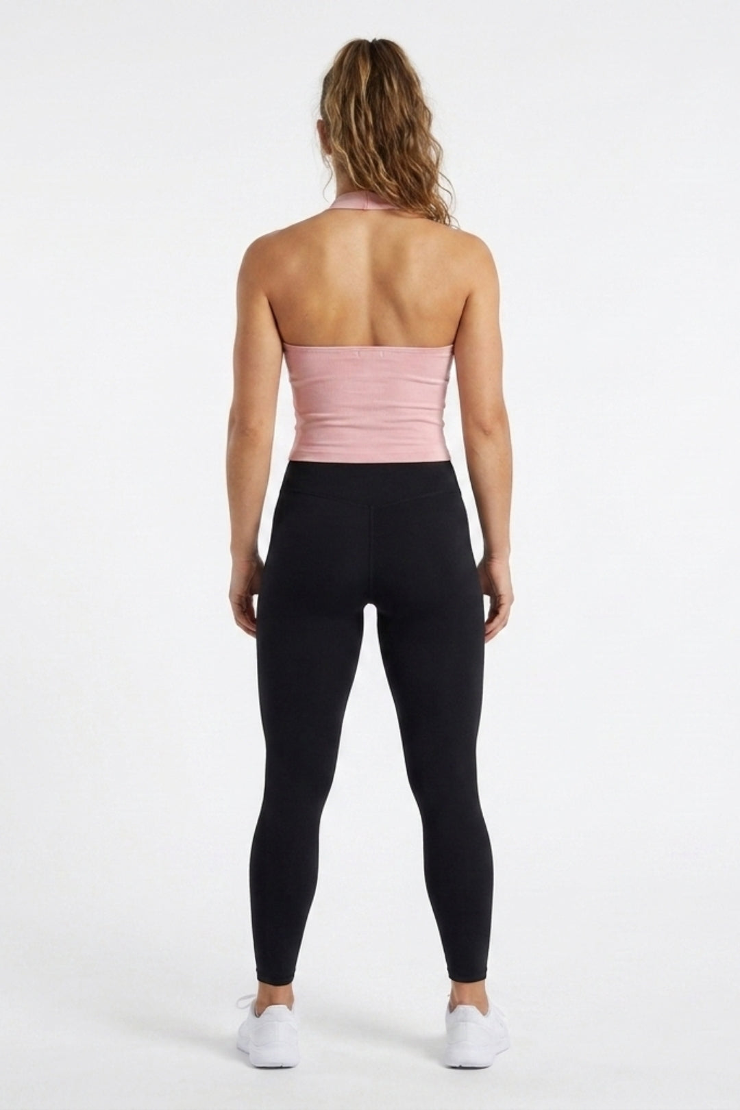 Dames Seamless Top | Sculpting Fit | Open Rug | Halter Neck Styling Top