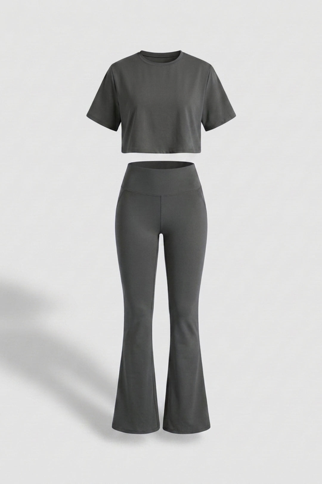 Dames Sport Set | Aansluitende Fit | High Waist Flared Broek | Cropped Top Set