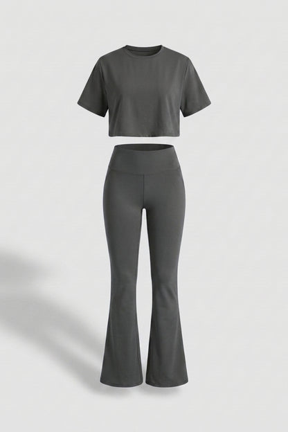Dames Sport Set | Aansluitende Fit | High Waist Flared Broek | Cropped Top Set
