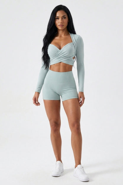 Dames Yoga Top | Wikkel Design | Cut Out Activewear Top | Long Sleeve