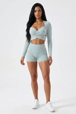 Dames Yoga Top | Wikkel Design | Cut Out Activewear Top | Long Sleeve